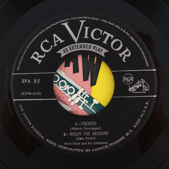 Artie Shaw & His Orchestra, Frenesi/Begin The Beguine/Star Dust 45 rpm Record EP - Picture 3 of 12